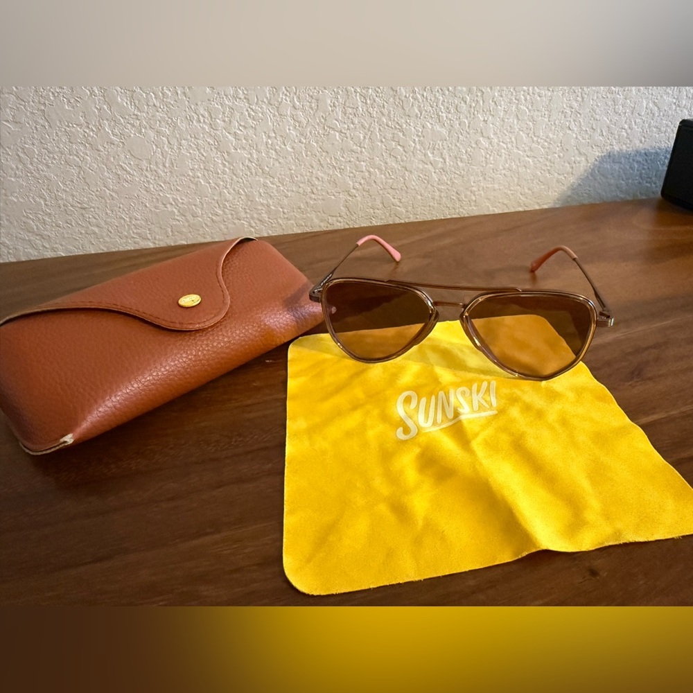 Sunski Astra Premium Aviators Copper Ruby w/ Case